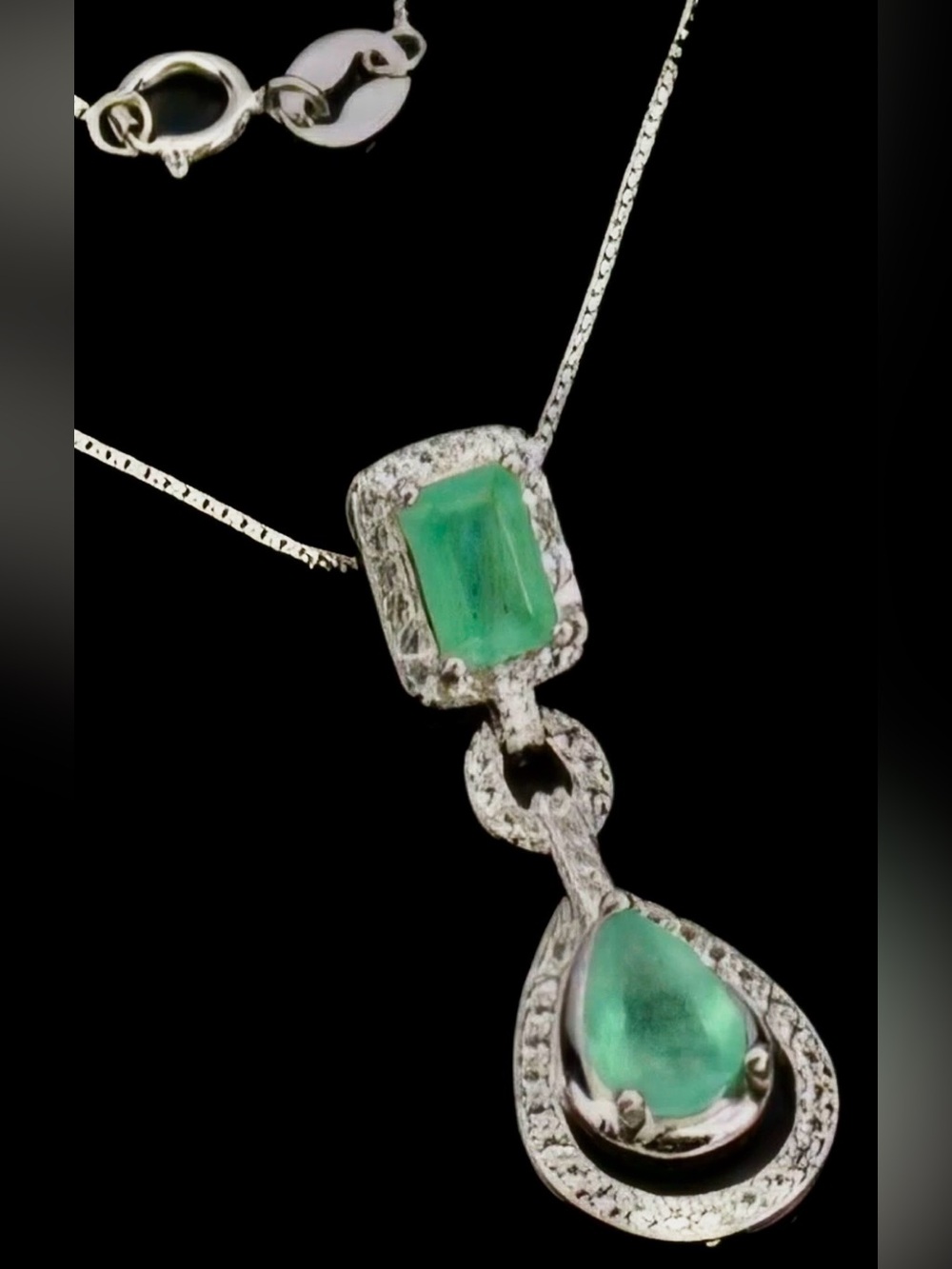 2.48ct Emerald Topaz Pendant Necklace Silver 925 Oval Emerald Cut Pear white